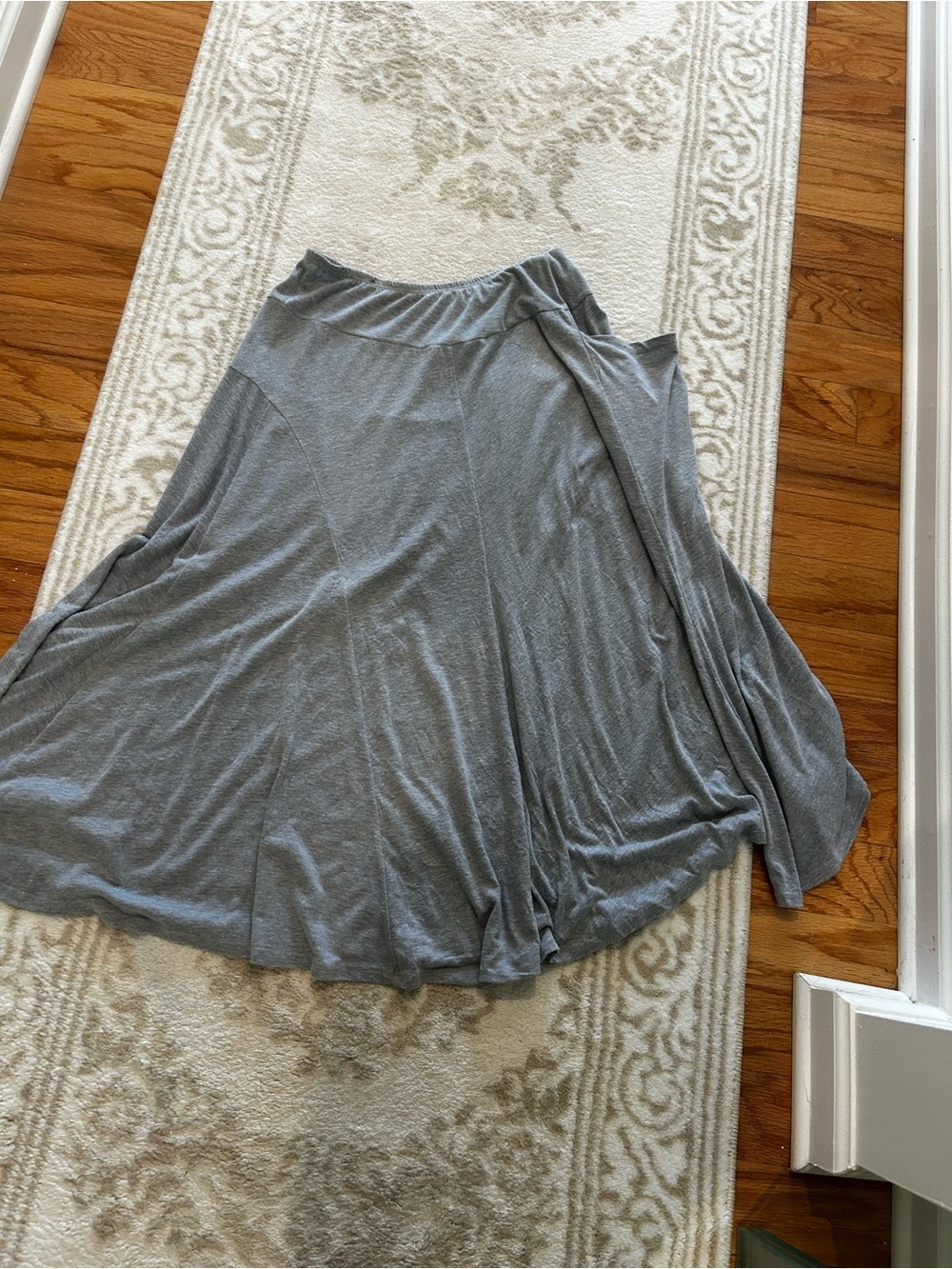USA VERSATILE Women's Gray Swing Skirt - Soft Stretch Fabric SMALL